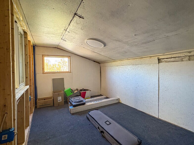 More Photos Of 3867 Seneca Tpke, Canastota Warehouse For Sale