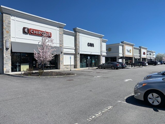 More Photos Of 473 Putnam Pike, Greenville General Retail For Lease