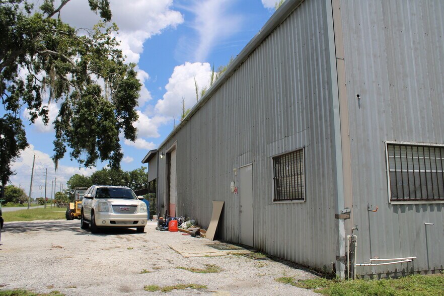 More Photos Of 607 Prairie Mine Rd, Mulberry Industrial For Sale