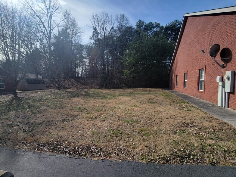 More Photos Of 703 William Blount Dr, Maryville Office For Sale