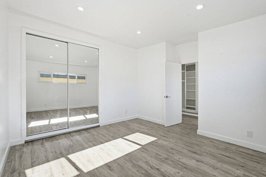 More Photos Of 1207 S Catalina St, Los Angeles Apartments For Sale
