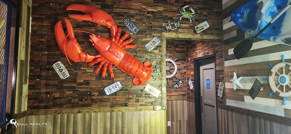 More Photos Of 1803 Pike Point Pl, Mccomb Restaurant For Sale