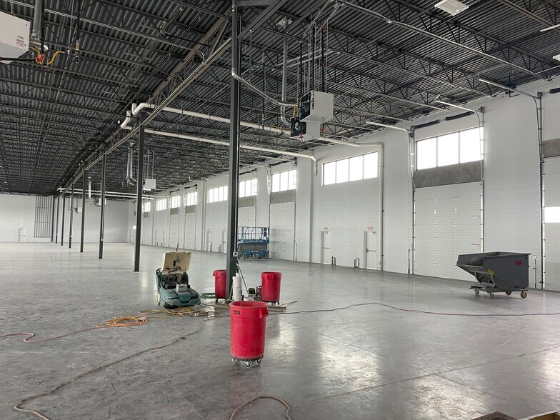 More Photos Of 4143 W 8370 S, West Jordan Industrial For Lease