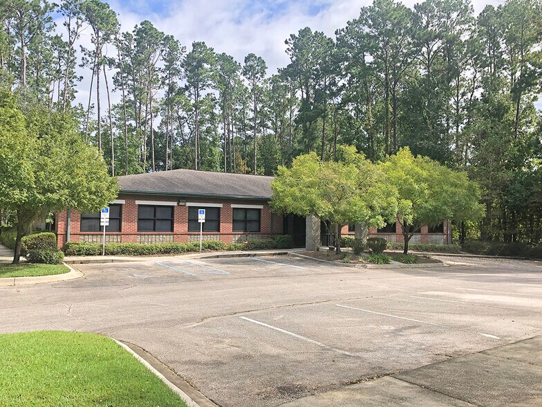 Primary Photo Of 1917 Commonwealth Ln, Tallahassee Medical For Lease