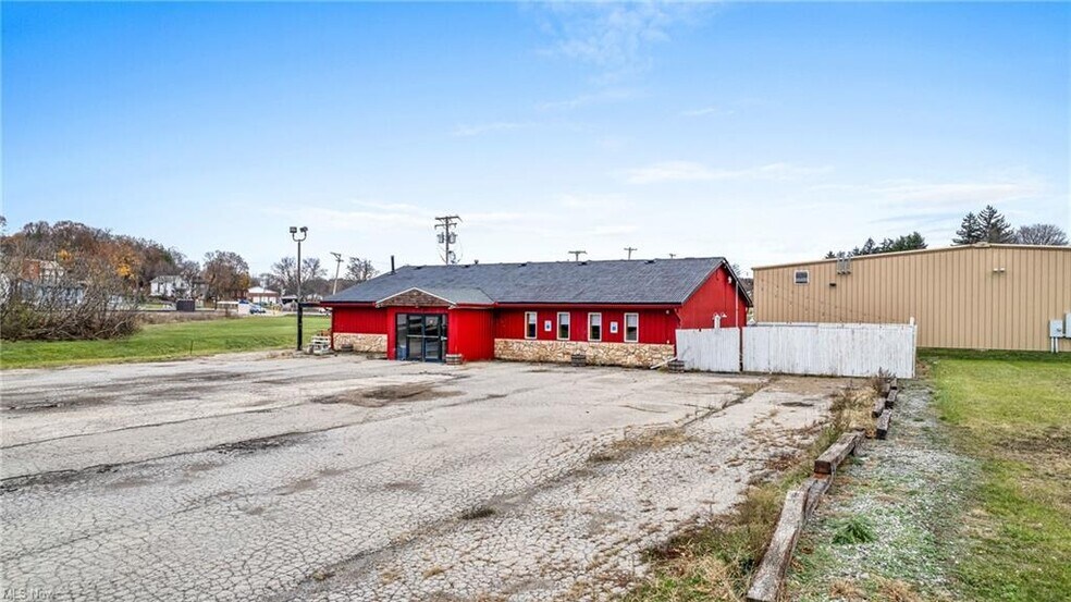 More Photos Of 25 Madison St, Leetonia Restaurant For Sale