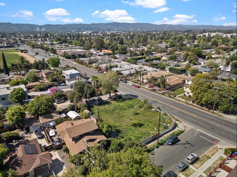 More Photos Of 6640 Kester Ave, Van Nuys Land For Sale