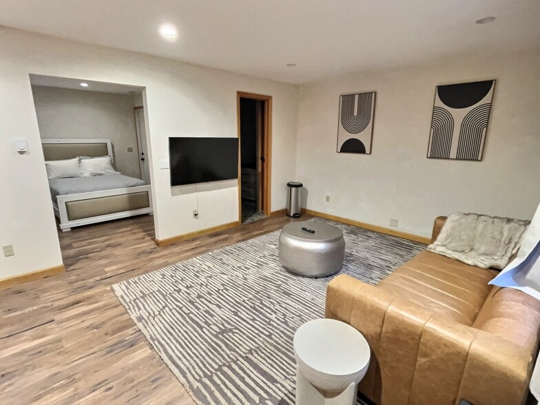 More Photos Of 218 NY-296, Windham Hotel For Sale