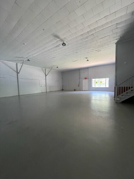 More Photos Of 722 Hayne St, Spartanburg General Retail For Lease