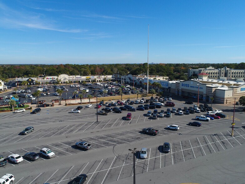 More Photos Of 99 Eglin Pky NE, Fort Walton Beach Unknown For Lease
