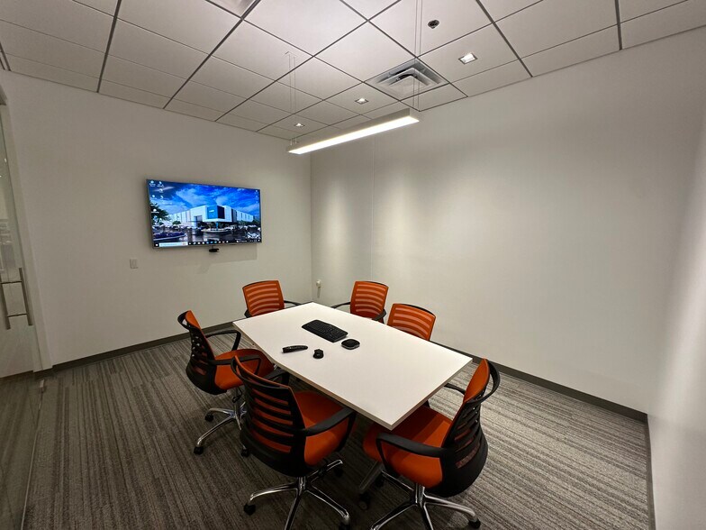 More Photos Of 730 N 52nd St, Phoenix Office For Sale