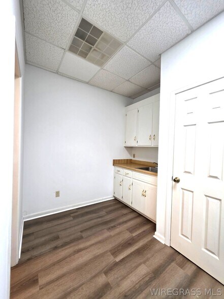More Photos Of , Enterprise General Retail For Sale