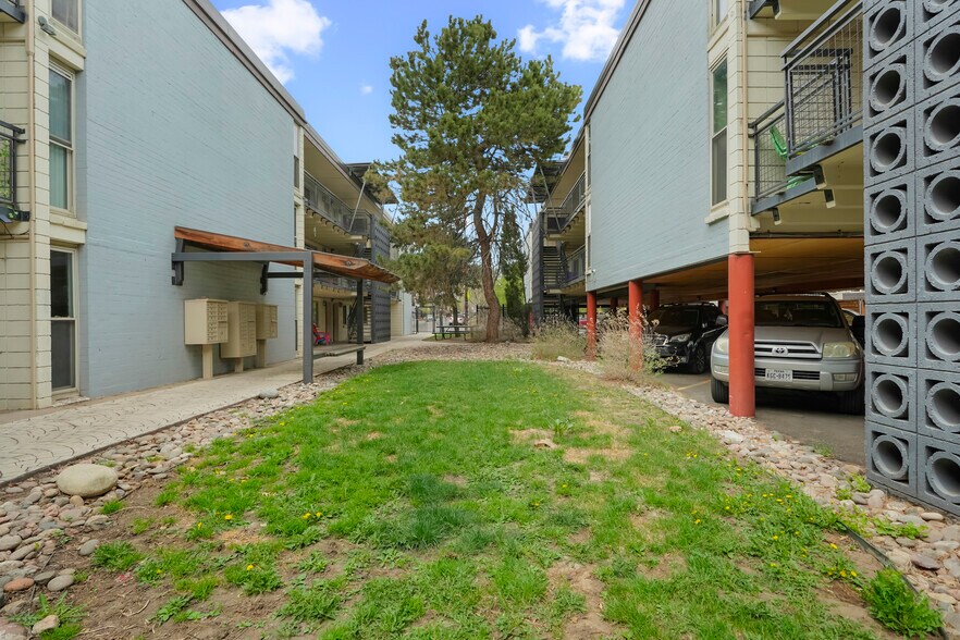 More Photos Of 2860 W 32nd Ave, Denver Apartments For Sale