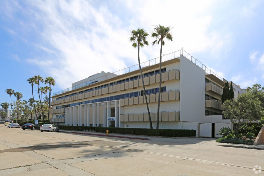 More Photos Of 505 Coast Blvd S, La Jolla Office For Lease