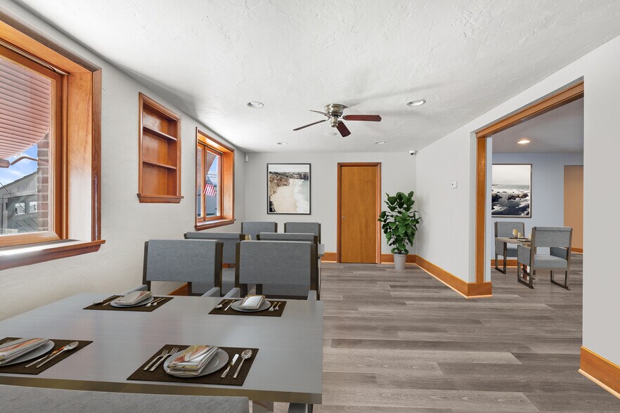 More Photos Of 165 Main St, Sullivan Restaurant For Sale