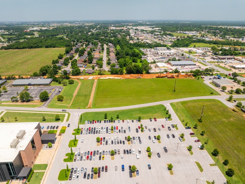 More Photos Of Hwy 264 & W Monroe Ave, Lowell Land For Sale