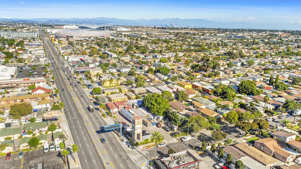 More Photos Of 10918-10922 S Prairie Ave, Inglewood Land For Lease