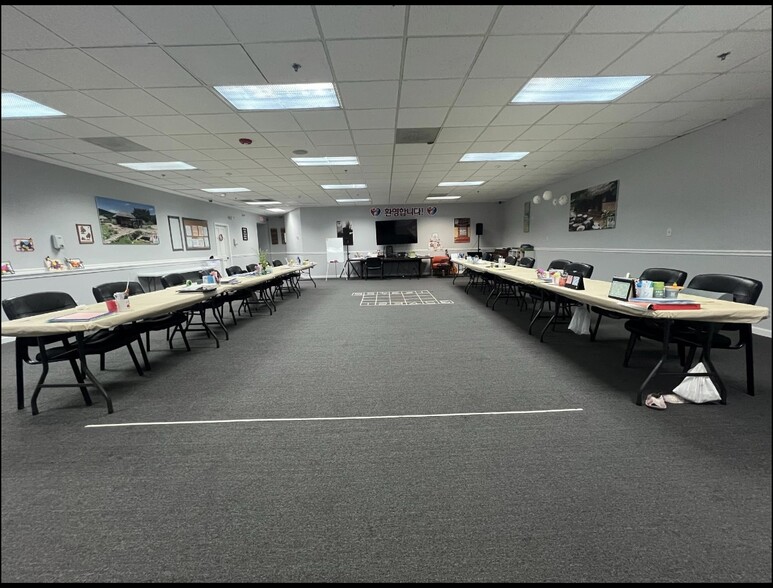 More Photos Of , Philadelphia Unknown For Sale