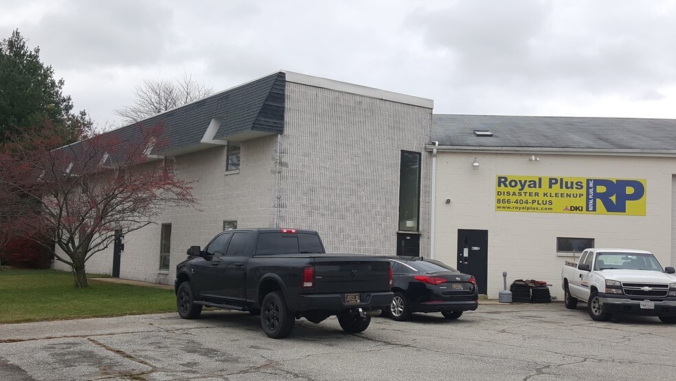 More Photos Of 407 Meco Dr, Wilmington Warehouse For Lease