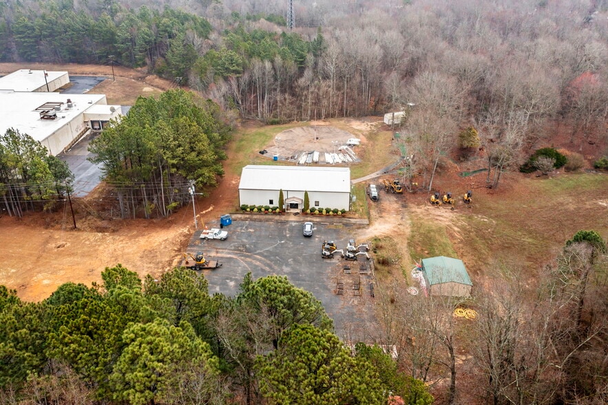 More Photos Of 199 S Cherry St, Cherryville Auto Dealership For Sale