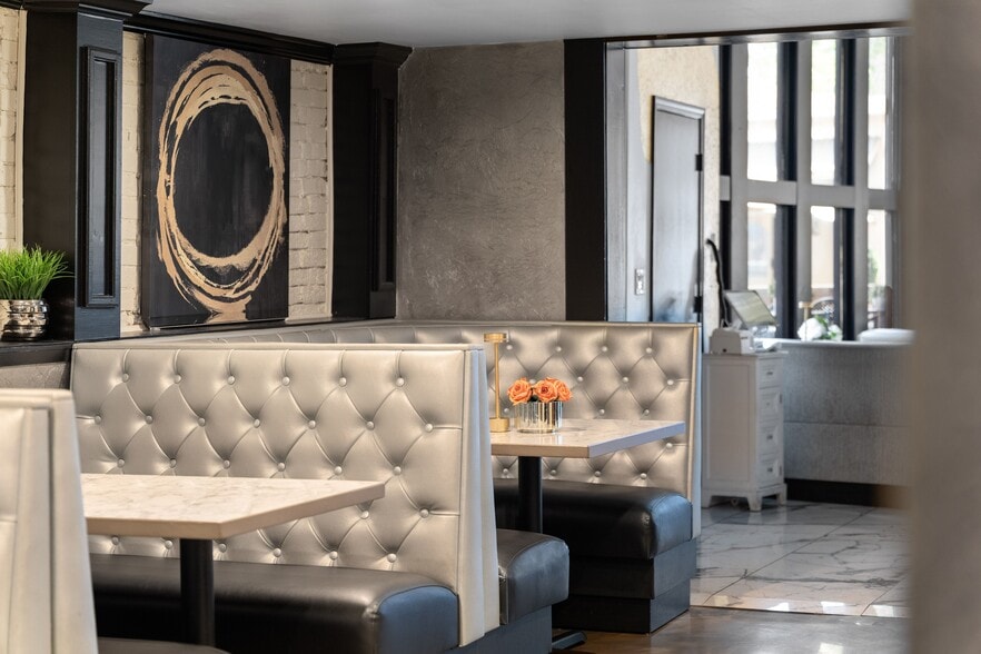 More Photos Of 281 Peters St SW, Atlanta Bar For Sale