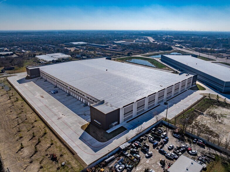 More Photos Of 12010 State Highway 249, Houston Distribution For Sale