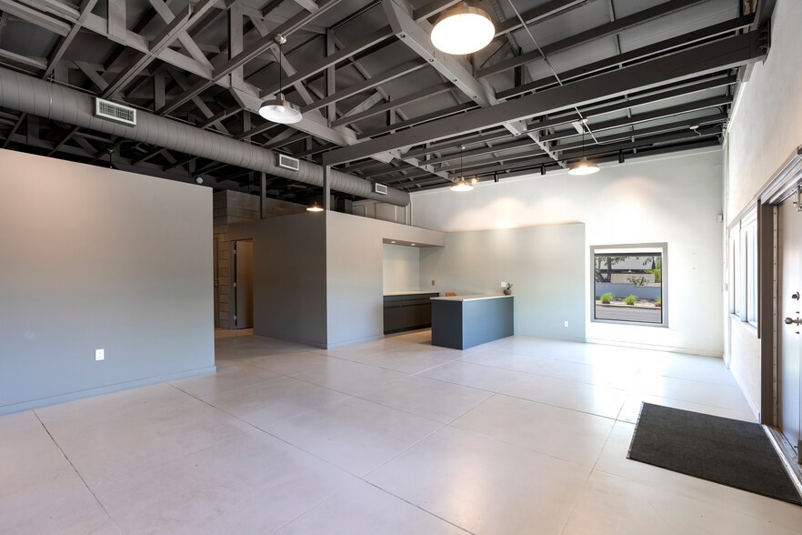 More Photos Of 2301 N 10th St, Phoenix Office Residential For Sale