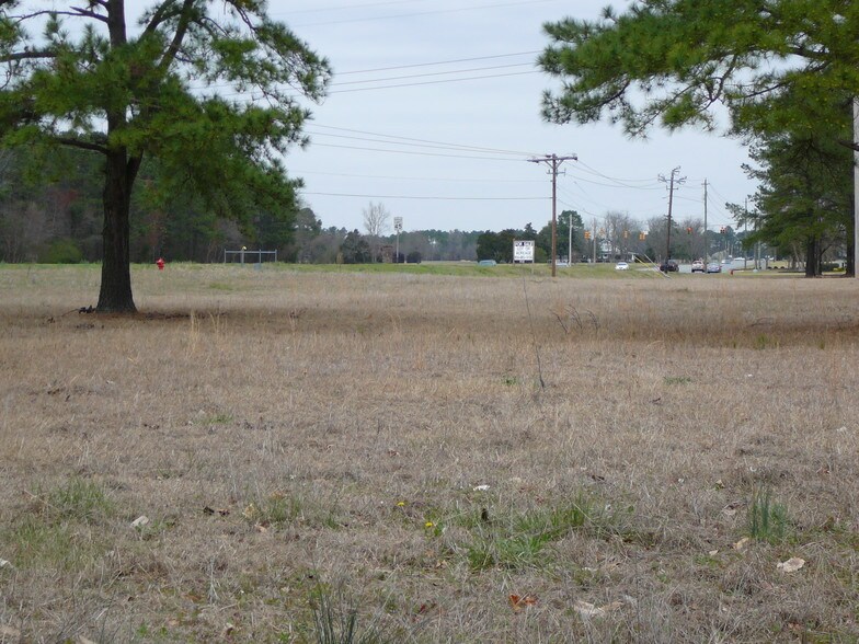 More Photos Of Cox Blvd., Goldsboro Land For Lease