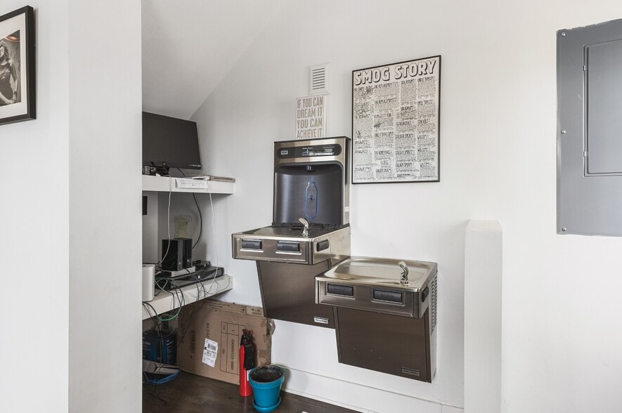 More Photos Of 4307 Gallatin Pike, Nashville Office For Sale