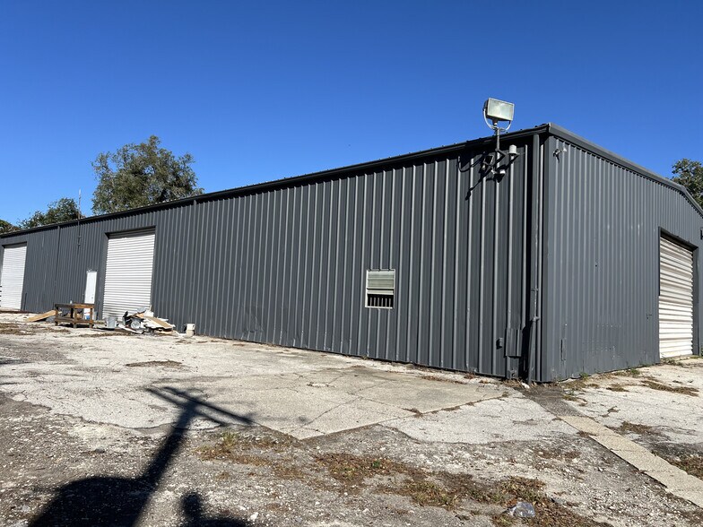 More Photos Of 929 US Highway 17, Fort Meade Light Manufacturing For Lease