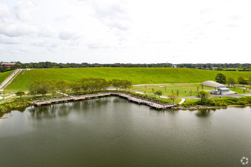 More Photos Of 1150 E Little Creek Rd, Norfolk Storefront Retail Office For Sale