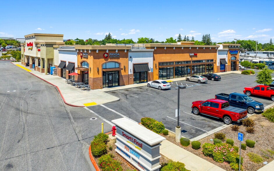 More Photos Of 2825 Grass Valley Hwy, Auburn Freestanding For Sale