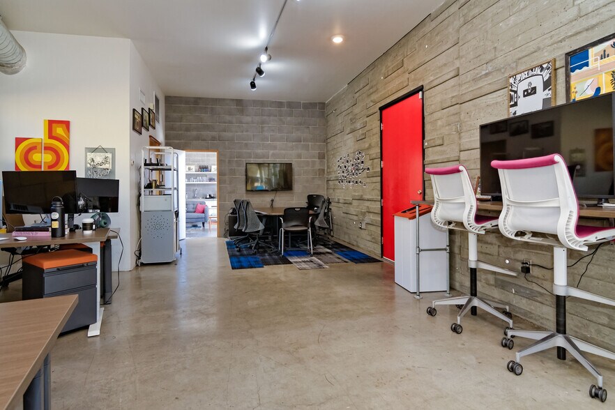 More Photos Of 2421-2425 India St, San Diego Office For Lease