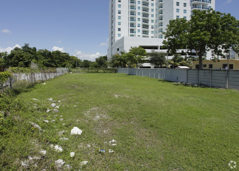 More Photos Of 1730 SW 1st Ave, Miami Land For Sale