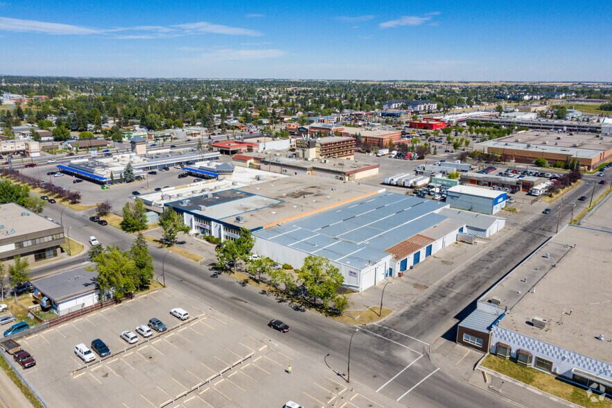 More Photos Of 2008 48th St SE, Calgary Distribution For Lease