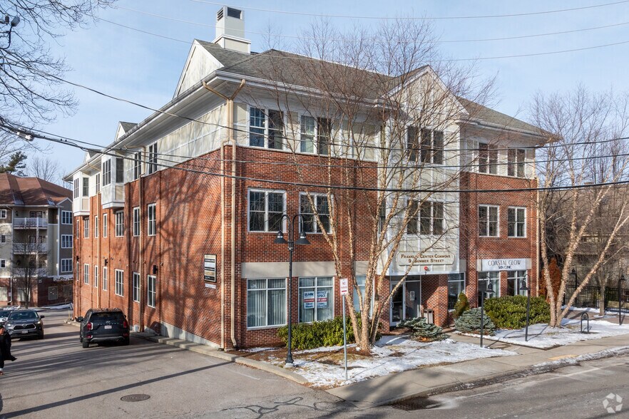 More Photos Of 9 Summer St, Franklin Medical For Lease