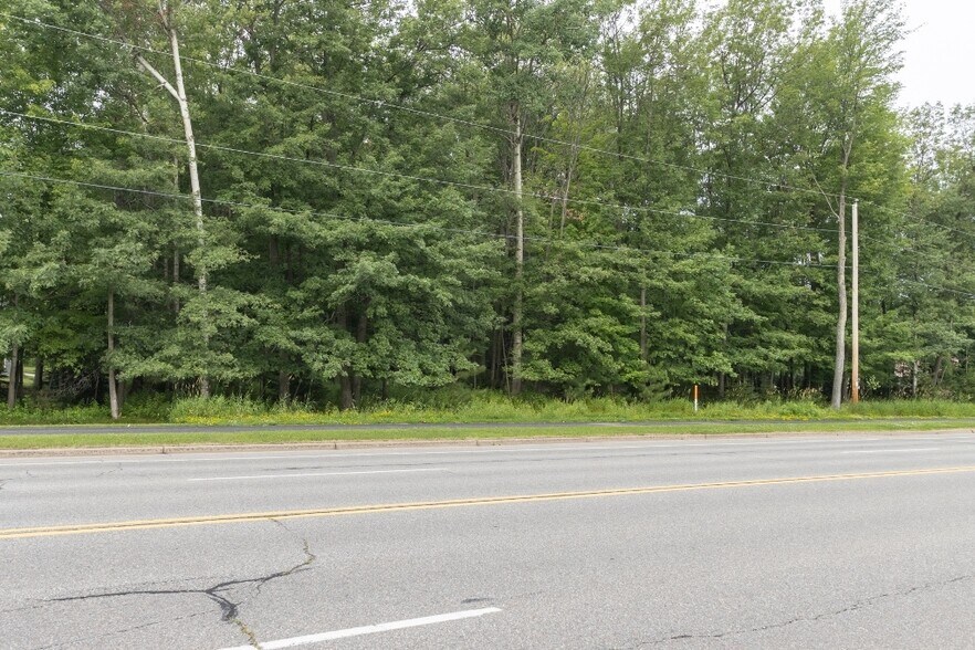 More Photos Of 226126 Hummingbird Rd, Wausau Medical For Sale
