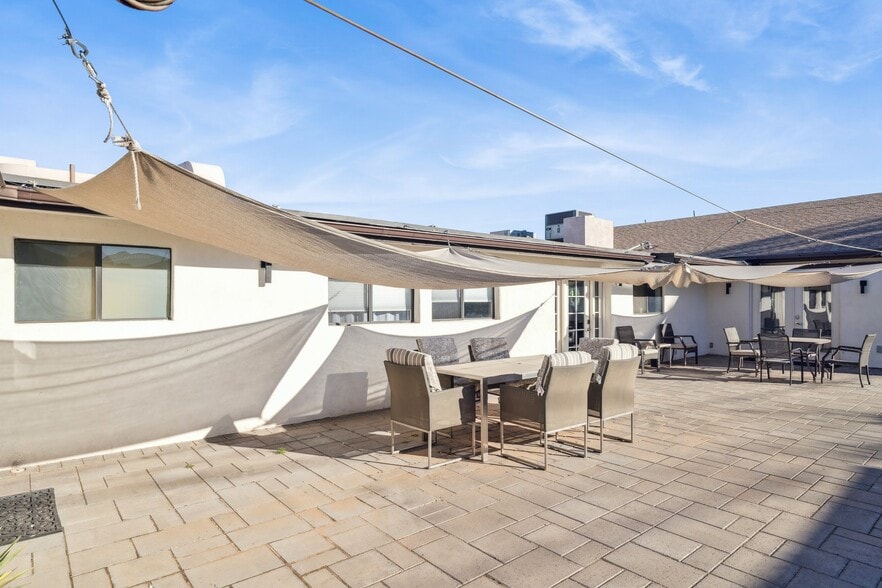 More Photos Of 5926 E Wilshire Dr, Scottsdale Assisted Living For Sale