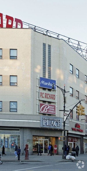 More Photos Of 141-153 E Fordham, Bronx Office For Lease