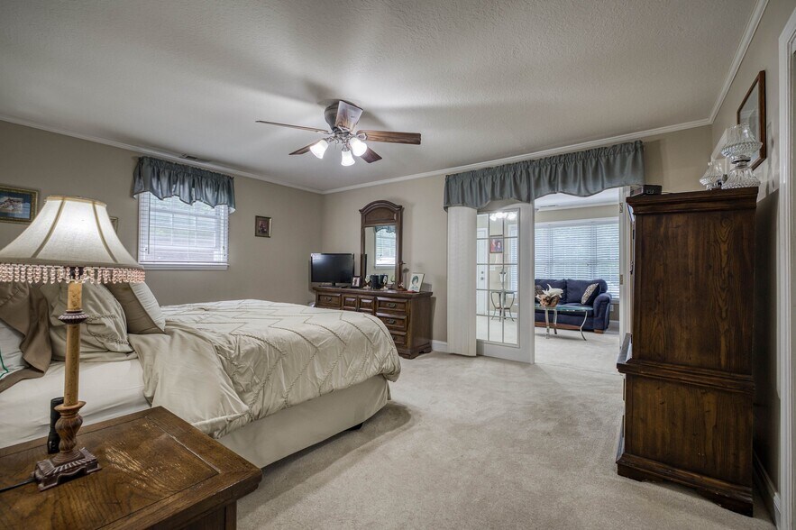 More Photos Of 200 Little Acres Dr, Marion Specialty For Sale