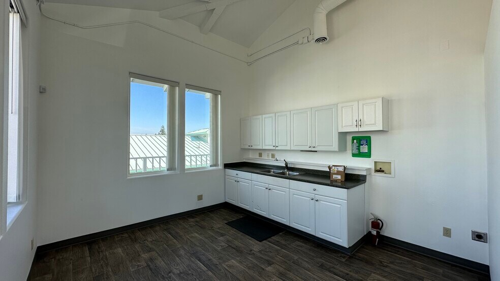 More Photos Of 2605 Jahn Ave NW, Gig Harbor Office For Lease