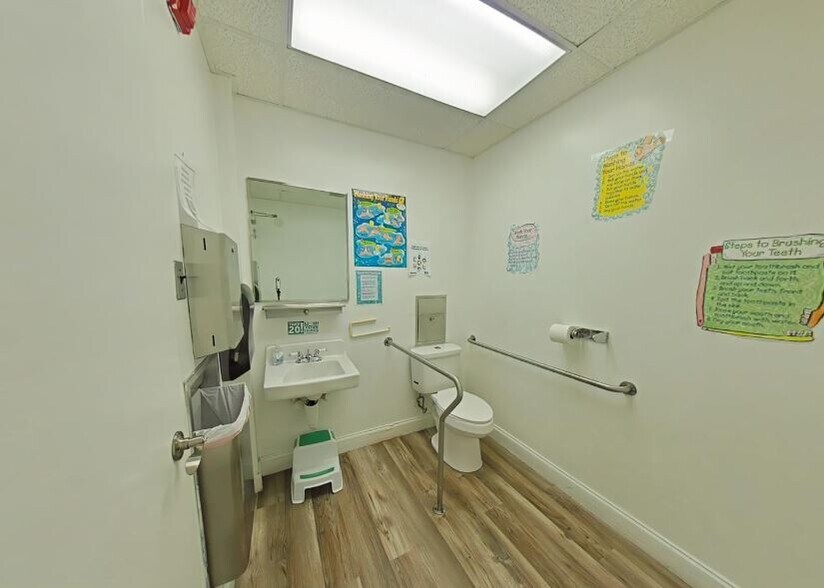 More Photos Of 2943-47 Reed St, Philadelphia Daycare Center For Sale