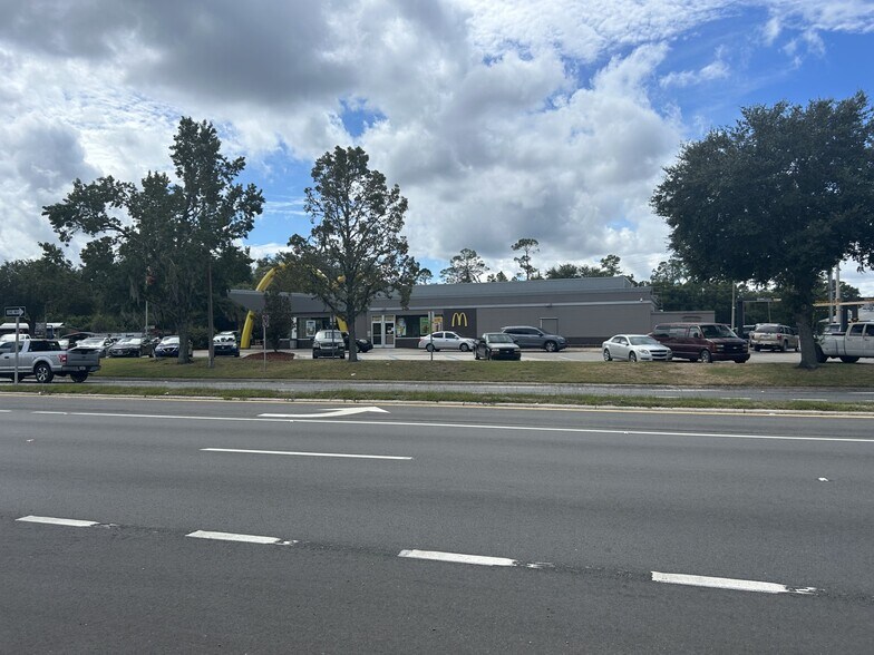 More Photos Of 2626 Reid St, Palatka Freestanding For Sale