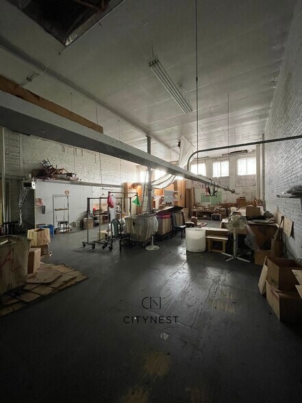 More Photos Of 5410 3rd Ave, Brooklyn Auto Repair For Lease