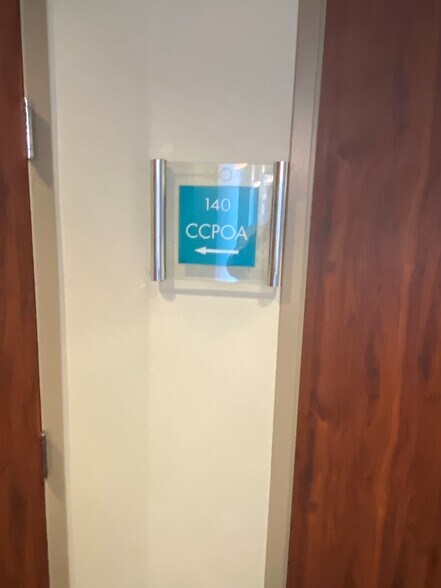 More Photos Of 7111 N Fresno St, Fresno Office For Lease