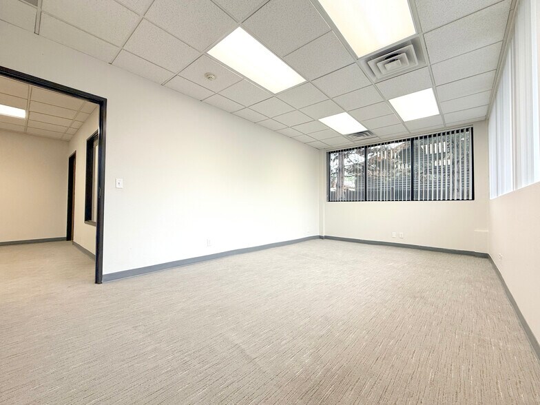 More Photos Of 8778 Wolff Ct, Westminster Office For Lease