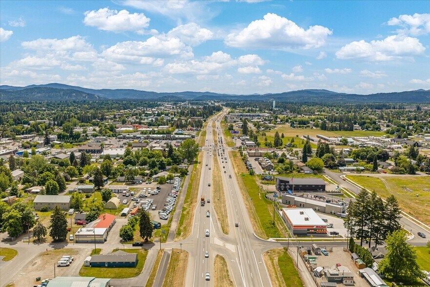 More Photos Of 9878 Kirkpatrick st, Hayden Office For Sale