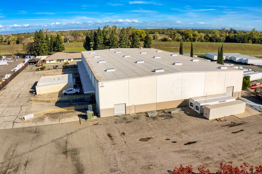 More Photos Of 1200 Putman Ave, Yuba City Warehouse For Lease