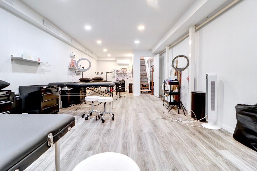 More Photos Of 963 Manhattan Ave, Brooklyn Storefront Retail Residential For Lease