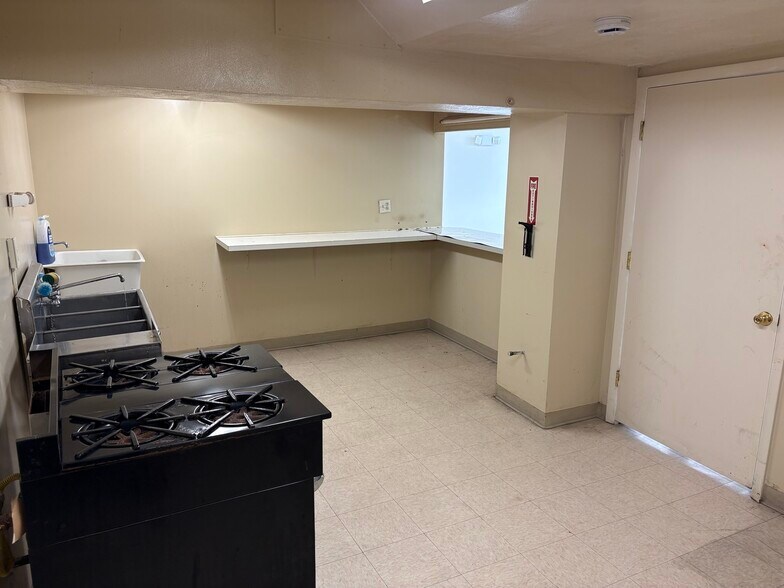 More Photos Of 1507 Reisterstown Rd, Pikesville Lodge Meeting Hall For Lease