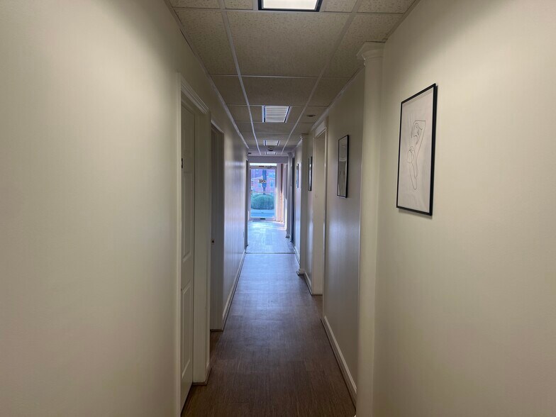 More Photos Of 34 E Lancaster Ave, Shillington Specialty For Lease